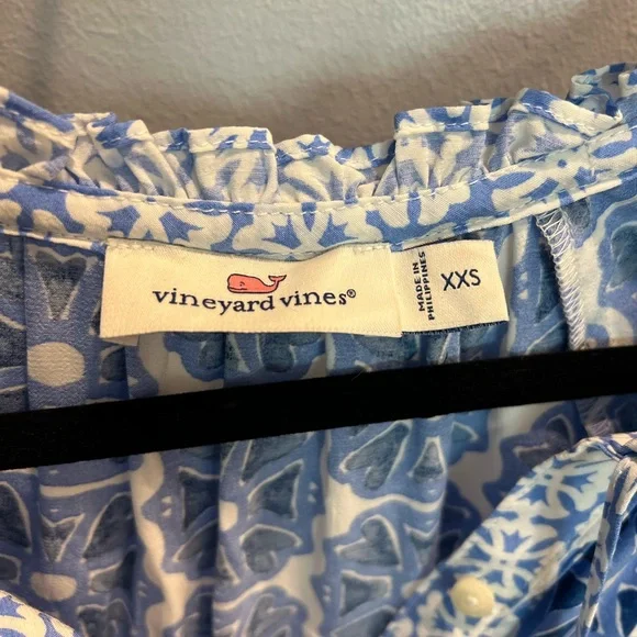 Vineyard vines dress - Picture 3 of 6